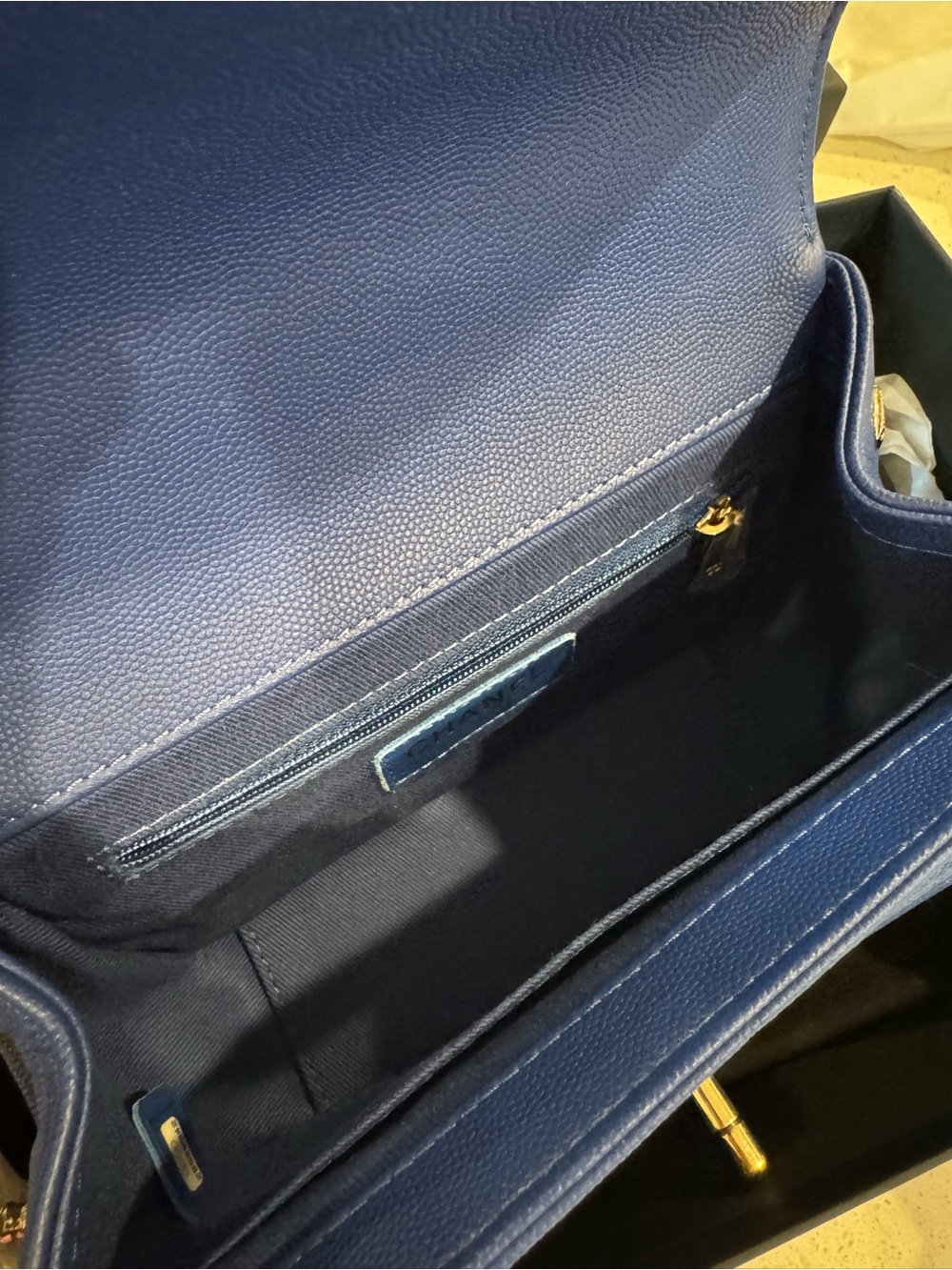 Chanel Business Affinity top handle bag - Picture 2 of 2